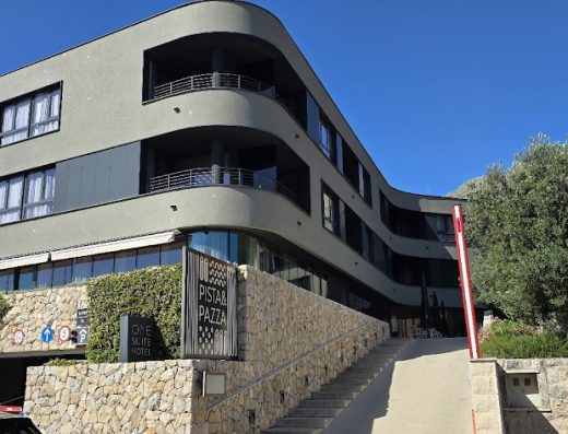 One Suite Hotel