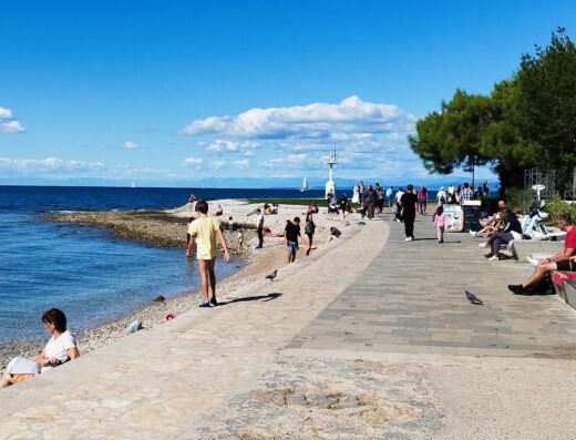 Plaža Svetilnik