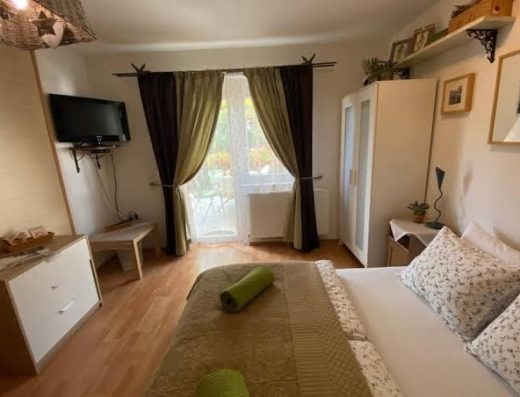 Villa СARPE DIEM – Two-Bedroom Apartment with Terrace
